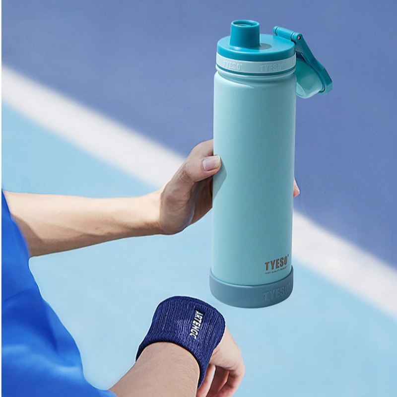 TYESO Borraccia Termica in Acc - Sports Equipment 8 Year Old recensione e prezzo